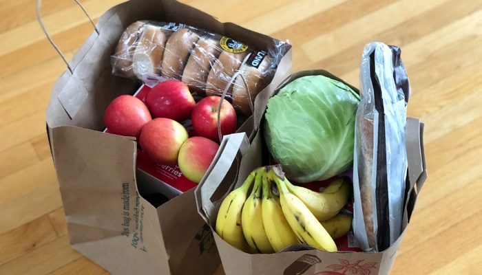 The One Shopping Habit That Helped Me Avoid Clutter-Buying